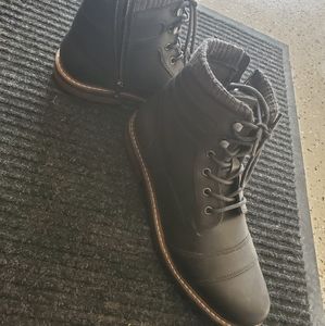 BKE black leather boots